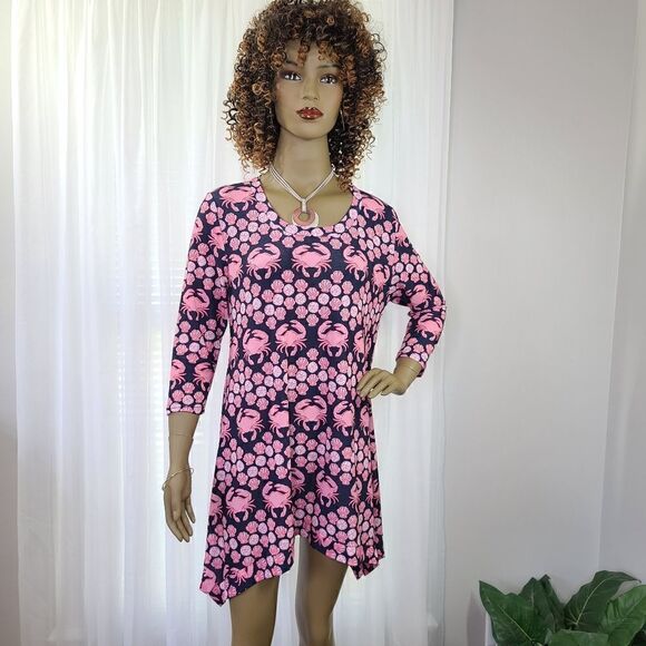 Simply Southern Asymmetrical Hem Top/Mini Medium - Picture 2 of 9